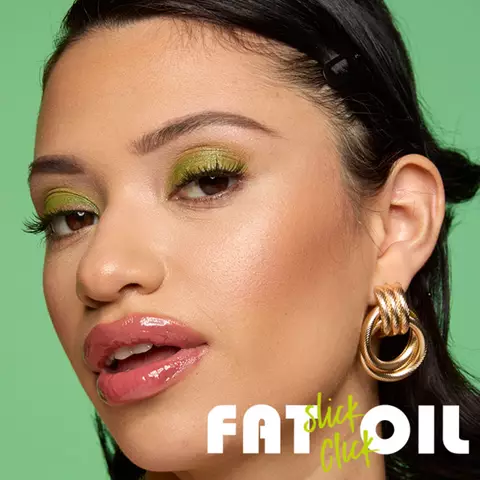 NYX Professional Makeup Fat Oil Slick Click: A pigmented balm in click up packaging that is buildable formula with 12 hour hydration.